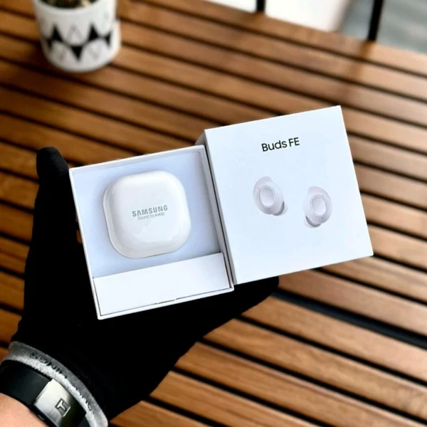 Samsang Buds Fe 2024 Wireless Charging Supporting Top Quality Collection, Bluetooth v5.0 Dual Connectivity