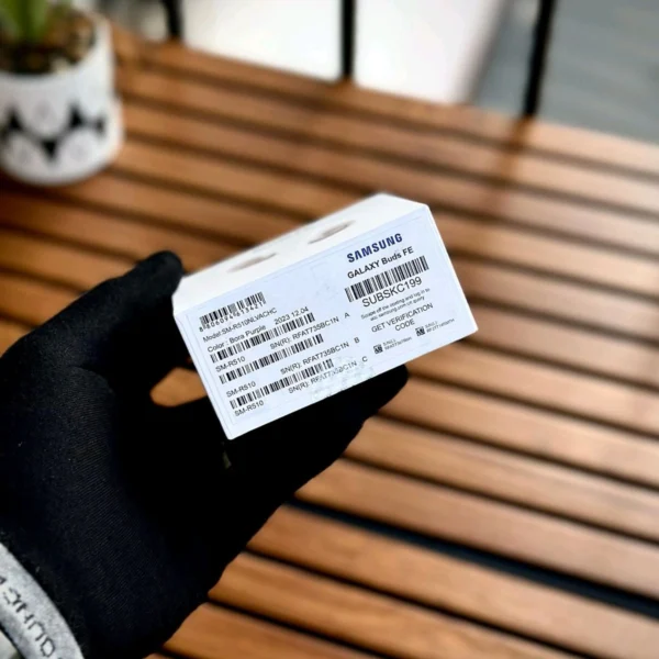 Samsang Buds Fe 2024 Wireless Charging Supporting Top Quality Collection, Bluetooth v5.0 Dual Connectivity - Image 2